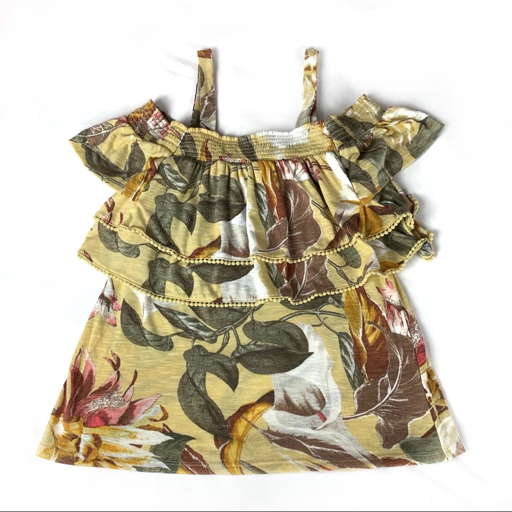 ⭐️SOLD⭐️ WHBM Tiered Sleeveless Top